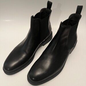 Too Boot New York Shelby II Chelsea Boots Black 12M